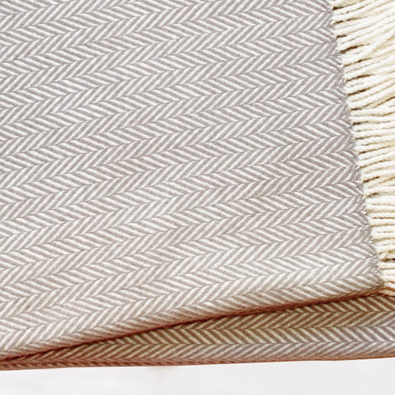 Jeté Slanted, Chevron gris