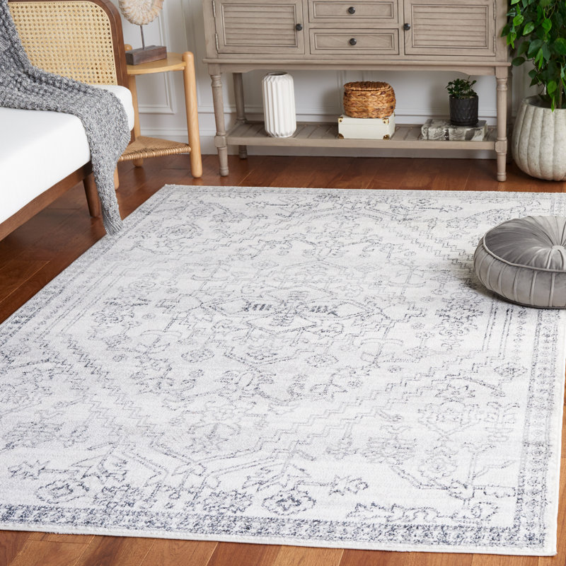 Lowrey Ivory/Gray Rug, Rectangle 5'5" x 7'6"