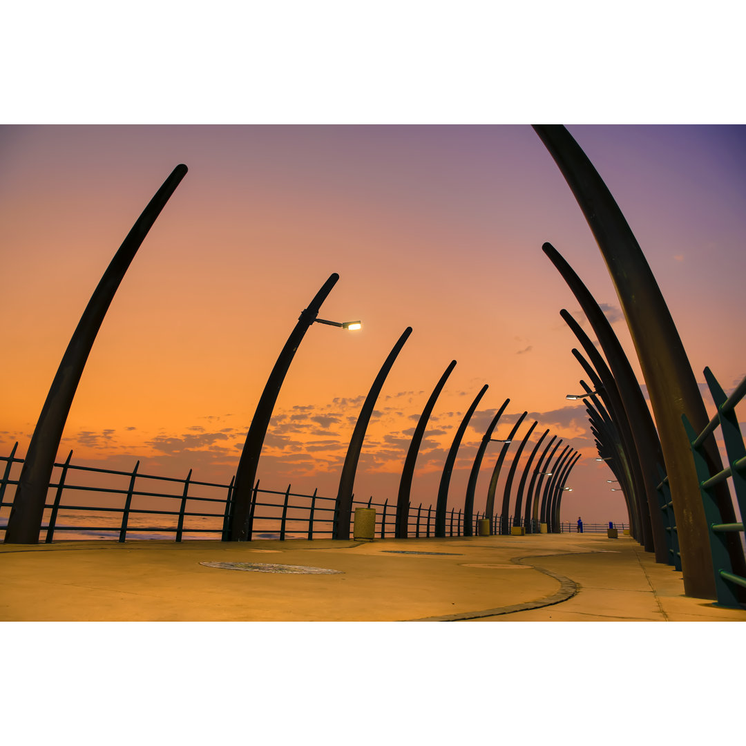 Umhlanga Rocks Whale-Bone Pier von Wildacad - Kunstdrucke auf Leinwand ohne Rahmen