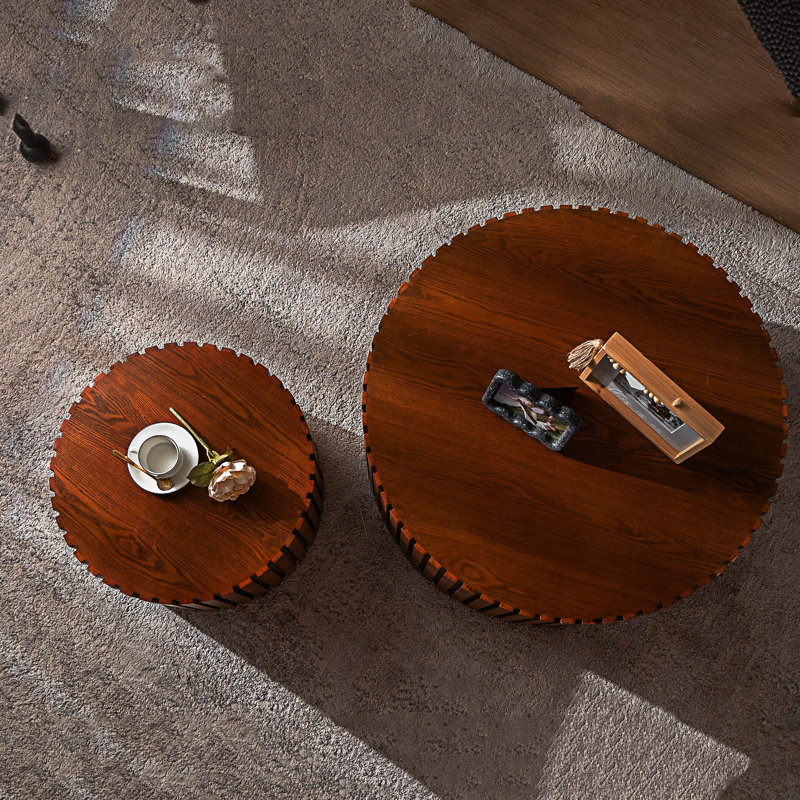 Table basse ronde en bois, Noyer