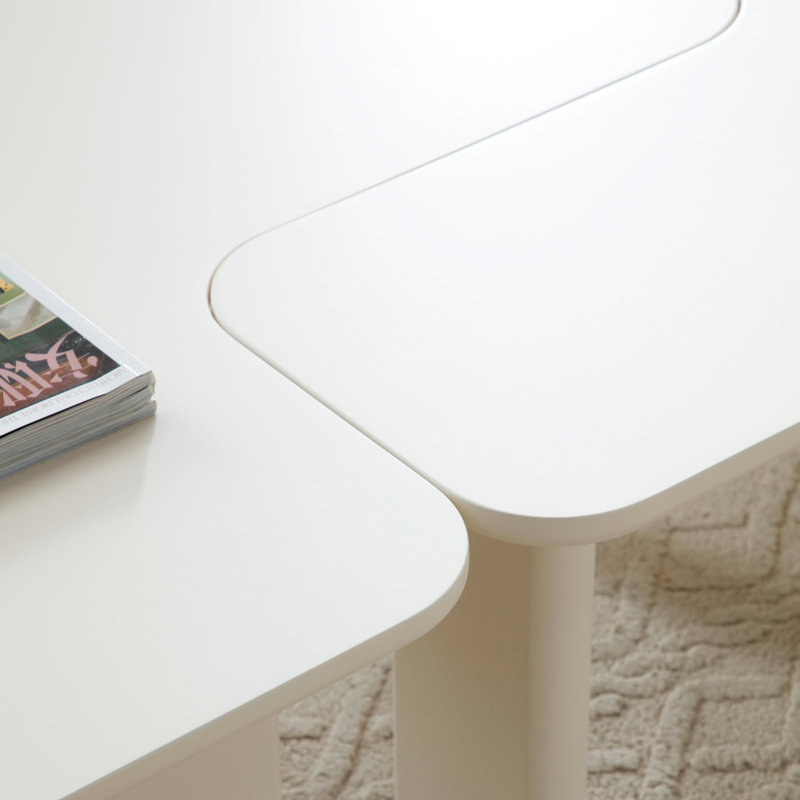 Table basse en L 34,7 po moderne, finition blanche, peinture multicouche, construction, espace pour la vie en appartement, construction améliorée, porteuse, facile à assembler