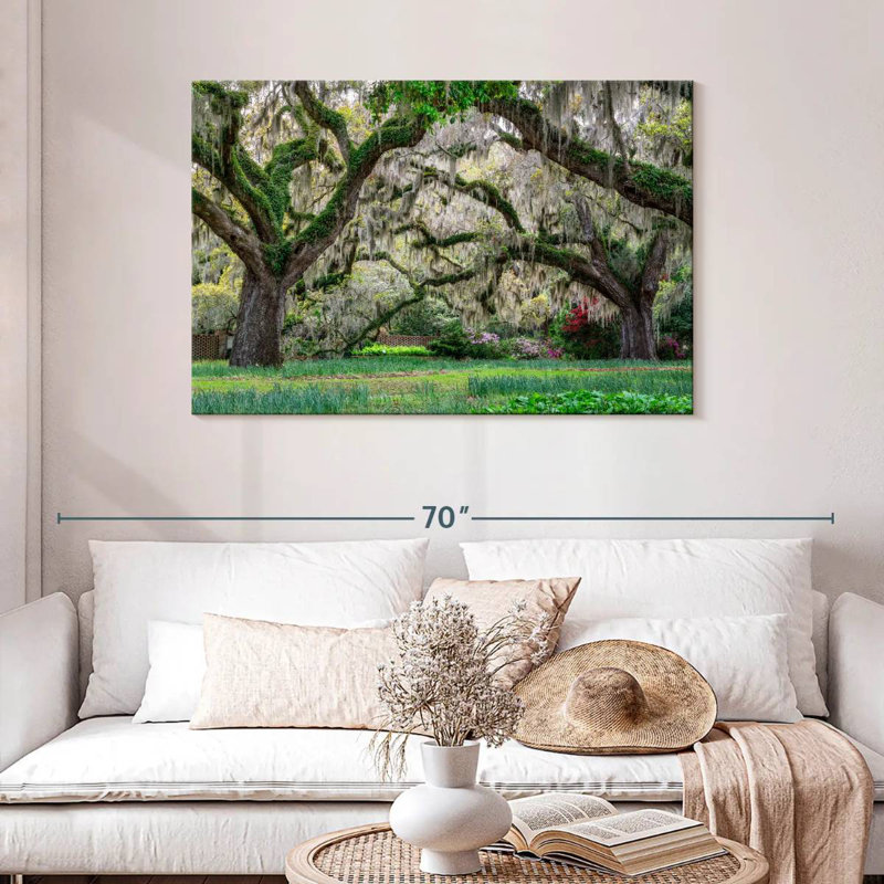 Harnek Mossy Oak Trees, 30" H x 45" W