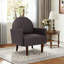 Un fauteuil d'appoint contemporain-330365828