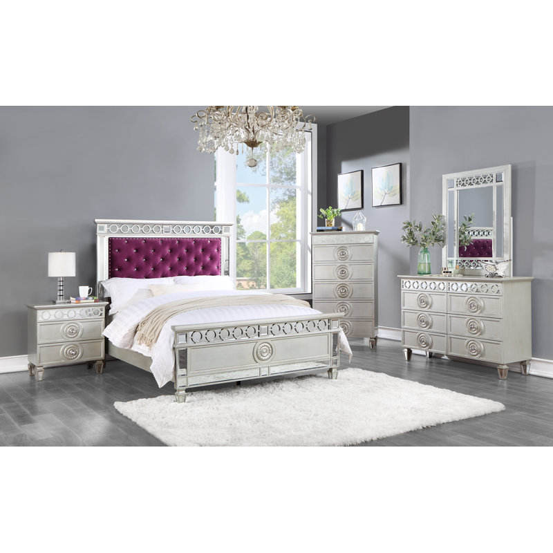 Roase 31'' W 5 - Drawer Dresser