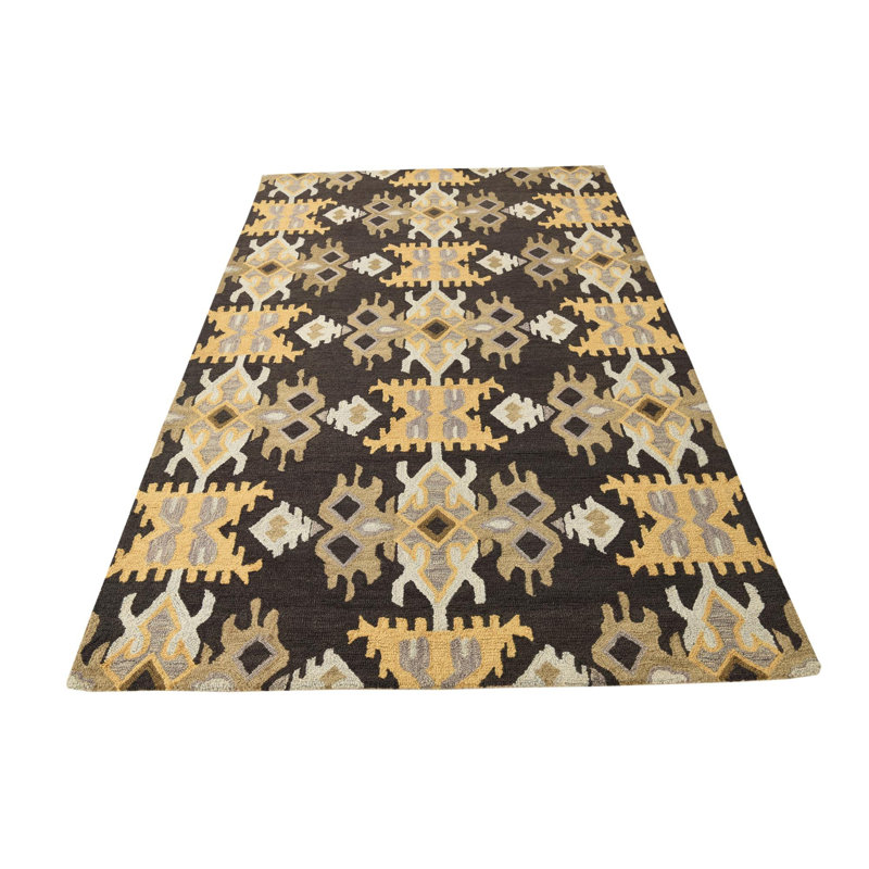 Tapis noir 5 x 8 Pineland