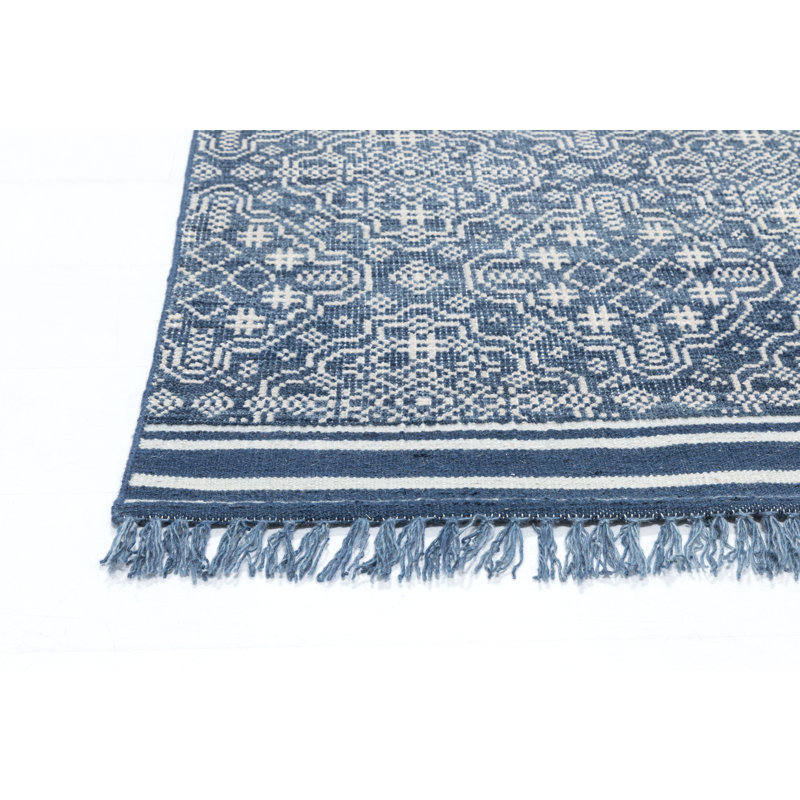 Bovina Geometric Area Rug in Navy/White, Rectangle 7'6" x 9'6"