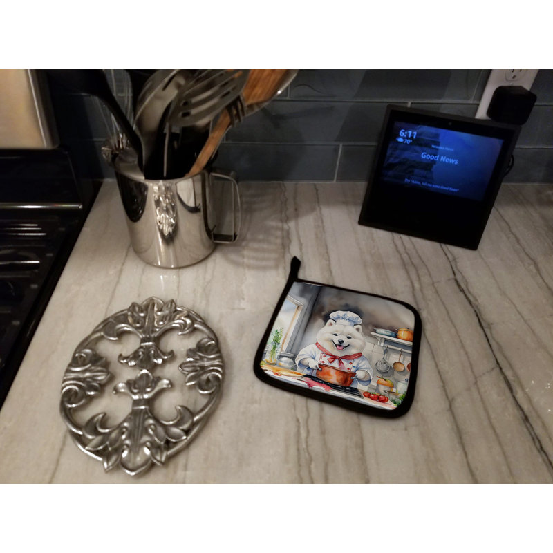Caroline's Treasures The Dog Chef Polyester Potholder Set