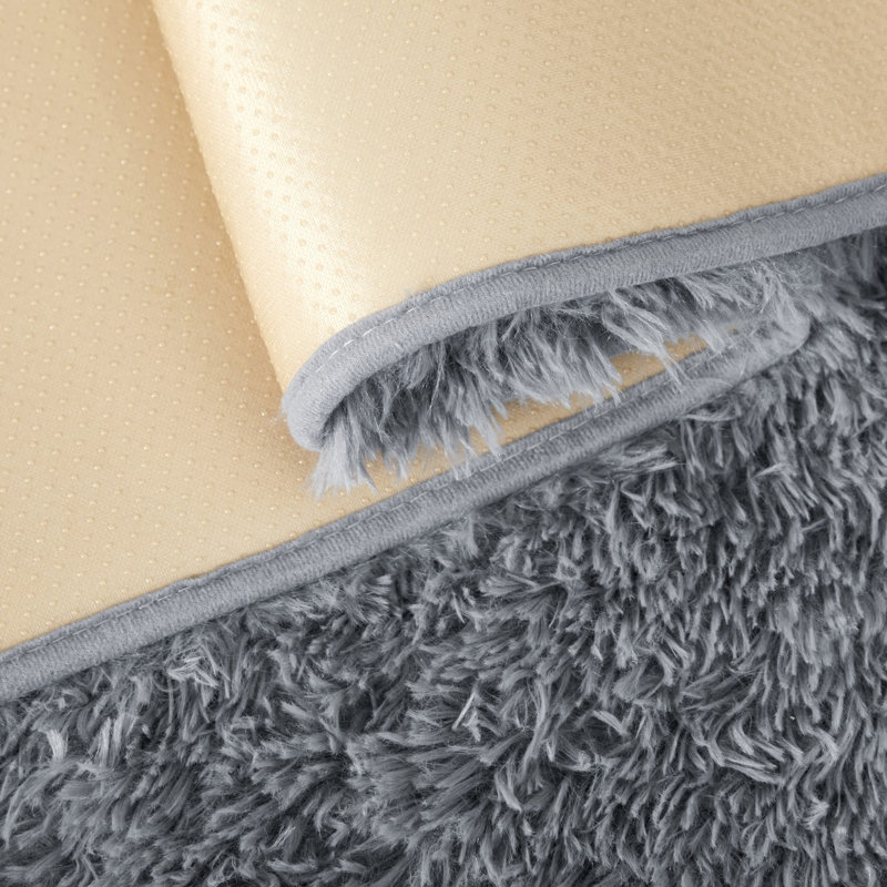 Soft Fluffy Grey Indoor/Outdoor Shaggy Area Rug – Luxurious Comfort & Stylish Design, Rectangle 2" x 3"