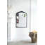 Miroir 24 po x 36 po de conception classique avec cadre d'inspiration baroque pour salle de bain, console de vestibule, adossée au mur-635605703
