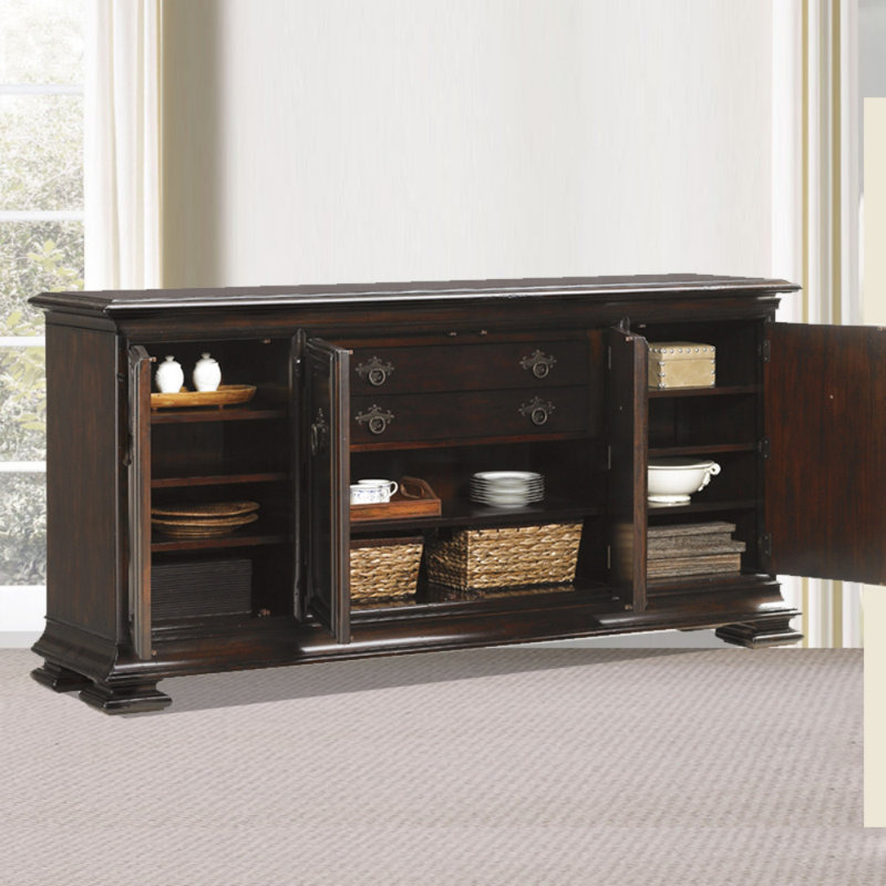 Buffet quatre portes