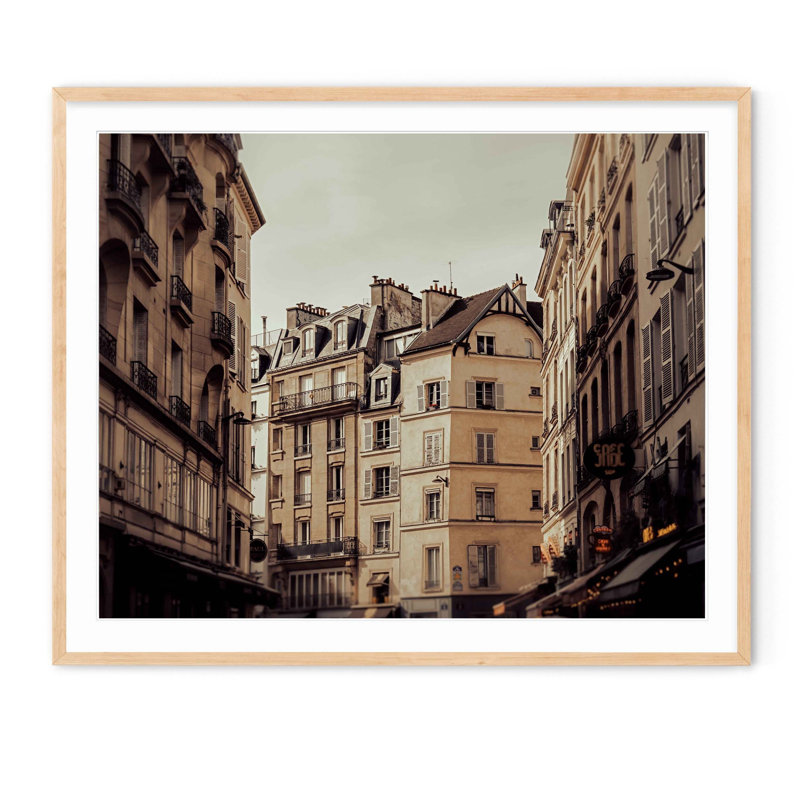 Saint Germain, Paris - Photographie de cadre photo sur papier, Naturel, H 29,5 po x l 35,5 po