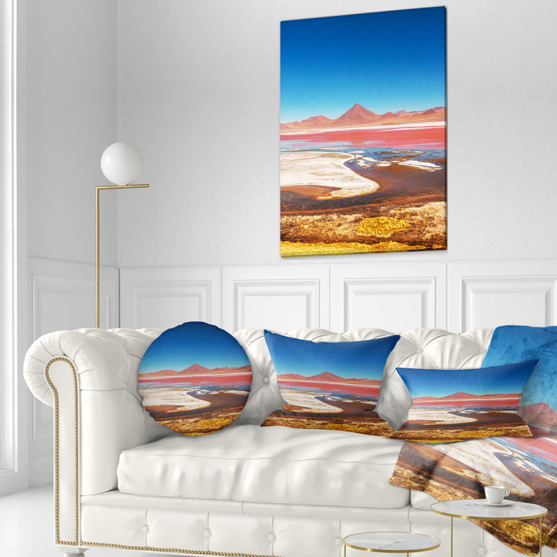Coussin High High Mountains in Bolivia