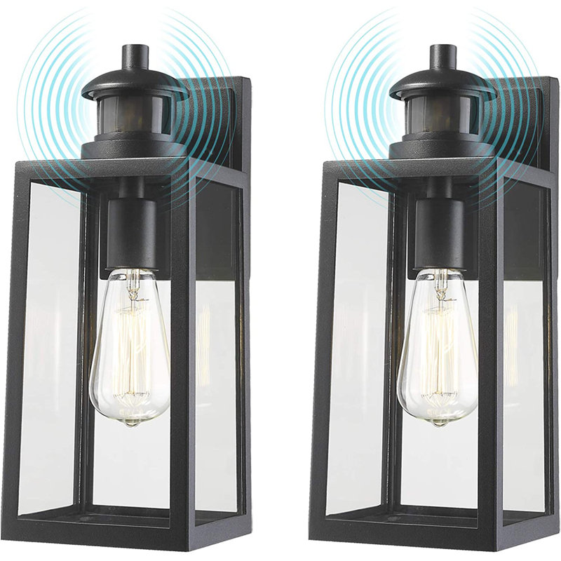 Tabit Wall Light