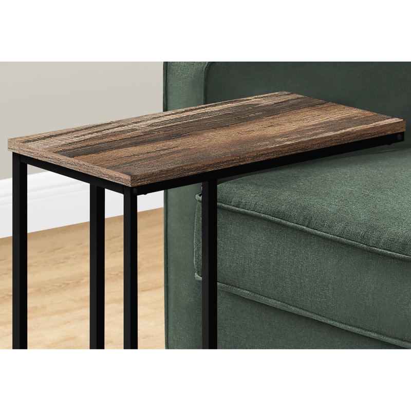 Table d'appoint avec stratifié brun tendance et métal noir robuste pour la surface de collation contemporaine de salle familiale