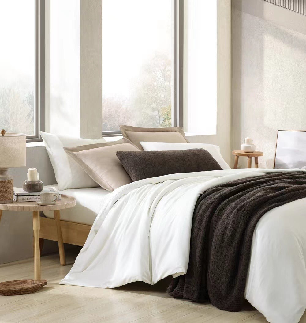 Snug Throw Blanket, Queen, Mocha