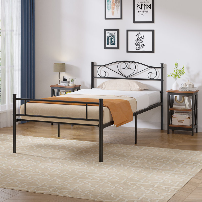 Ensemble de chambre à coucher 3 pièces Kempst, cadre de lit en métal noir avec 2 tables de chevet à tablettes ouvertes, ensemble de lit plateforme en métal avec table d'appoint de 2, ensemble de mobilier de chambre pour petit espace pour appartement, chambre d'amis, chambre à coucher moderne