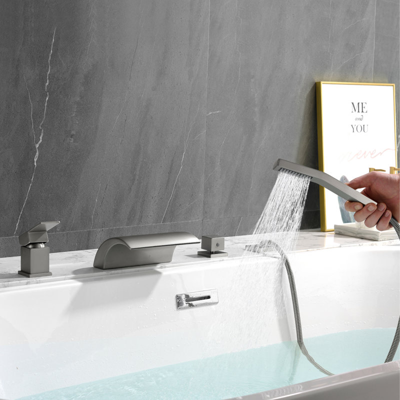 Robinet de baignoire romaine à deux poignées, Nickel brossé