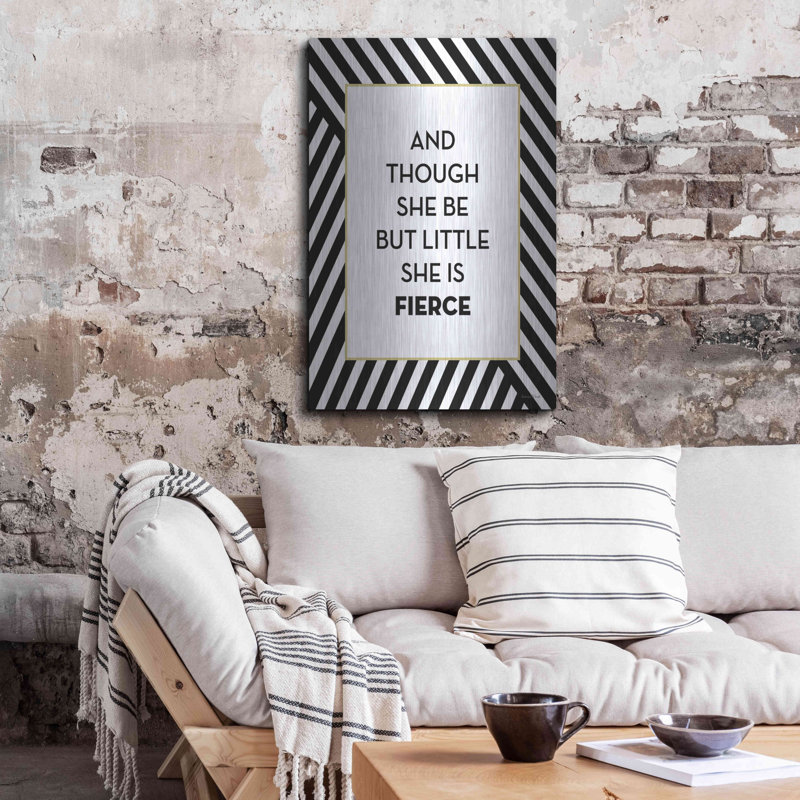 «She Is Fierce» par Lettered & Lined, art mural en métal, H 36 po x l 24 po