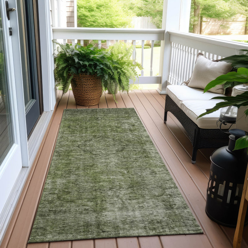 Tapis intérieur / extérieur vert Emberith, 2'3" x 7'6"