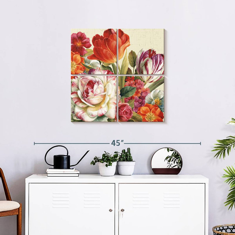 Fleurs avec vue sur le jardin, H 26 po x l 26 po