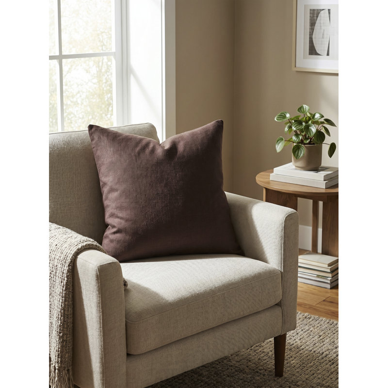 Coussin décoratif Lanie, Carré 18 po, Polyester, Marron foncé