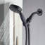 Pomme de douche à main 2,5 GPM GPM avec filtration d'eau