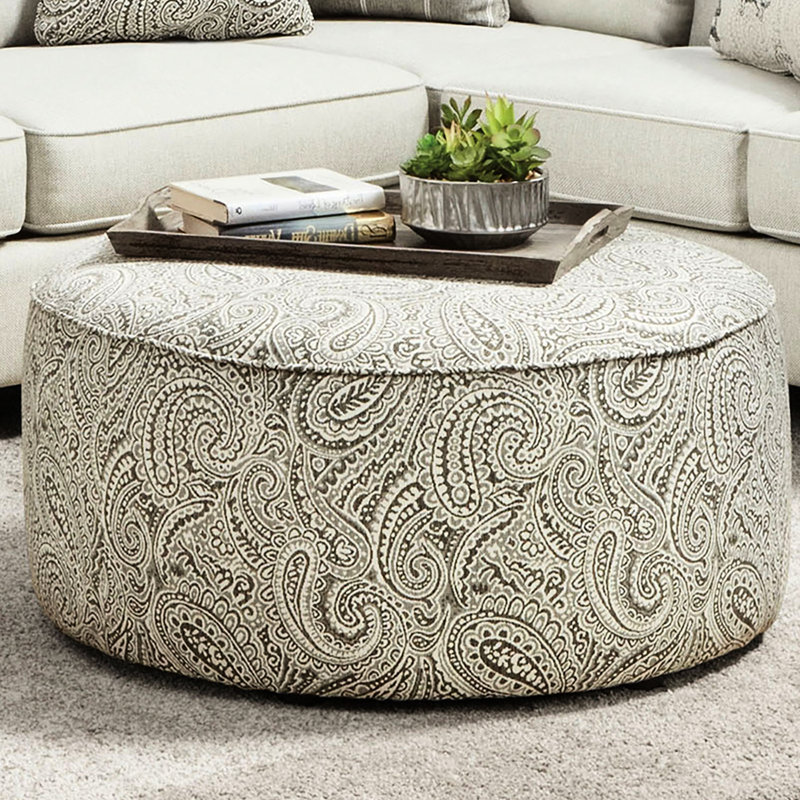 Revêtement rond de style transitionnel, multicolore en chenille et motif cachemire, garniture de passepoil, largeur de 39 pouces - cordon de finition au design idéal pour un usage domestique
