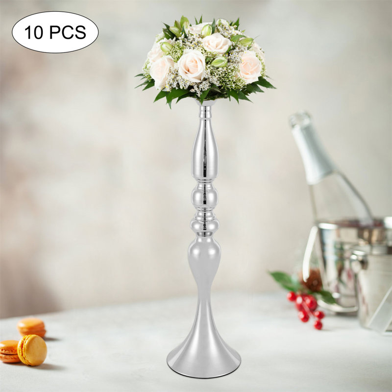 Harle Metal Table Vase, Silver