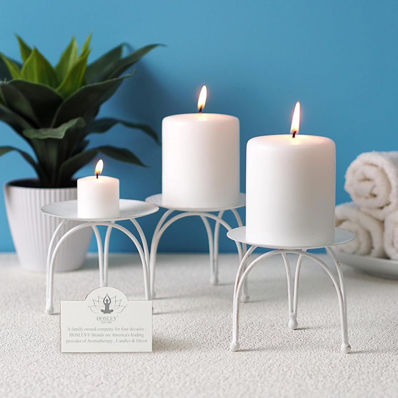 Ensemble de 2 porte-bougies en fer blanchi Hosley - 3,6 po de hauteur - Idéal pour les bougies à DEL et les piliers, les mariages, les fêtes, la décoration intérieure, le spa, le reiki et l'aromathérapie