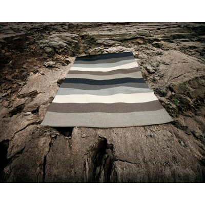Tapis boue / noir / gris / ivoire Molly