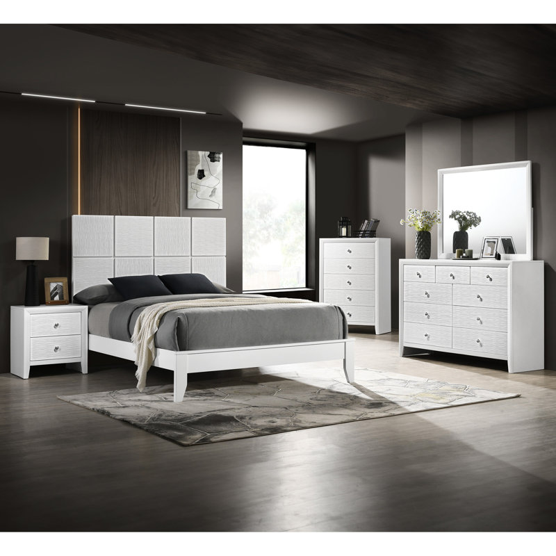 Full Size Contemporary Bed Featuring Crisp White Tint, Textured Front And Geometric Panelled Head With Tone, Panelling Surface