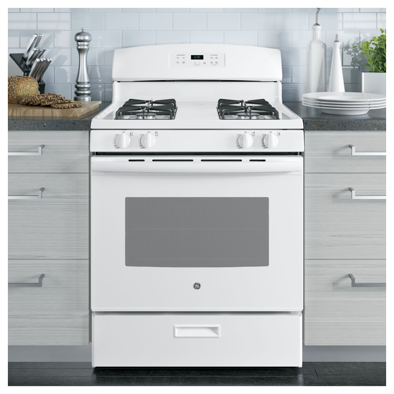 30" 4.8 cu. ft. Freestanding Gas Range, White