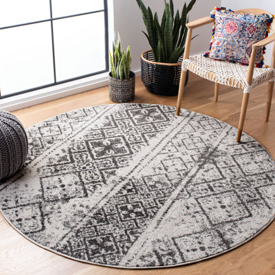 Finney Performance Geometric Rug