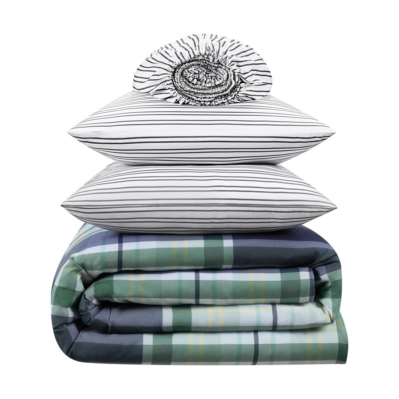 Serta Simply Clean Comforter Set, King Comforter + 6 Additional Pieces, Green
