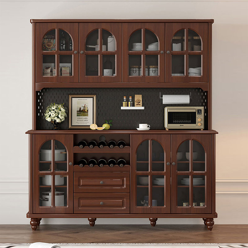 Buffet en bois manufacturé et brun rougeâtre