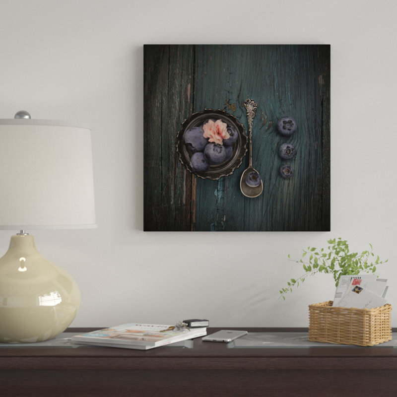 « pretty bleuet », reproduction de photo sur toile tendue, H 14 po x l 14 po