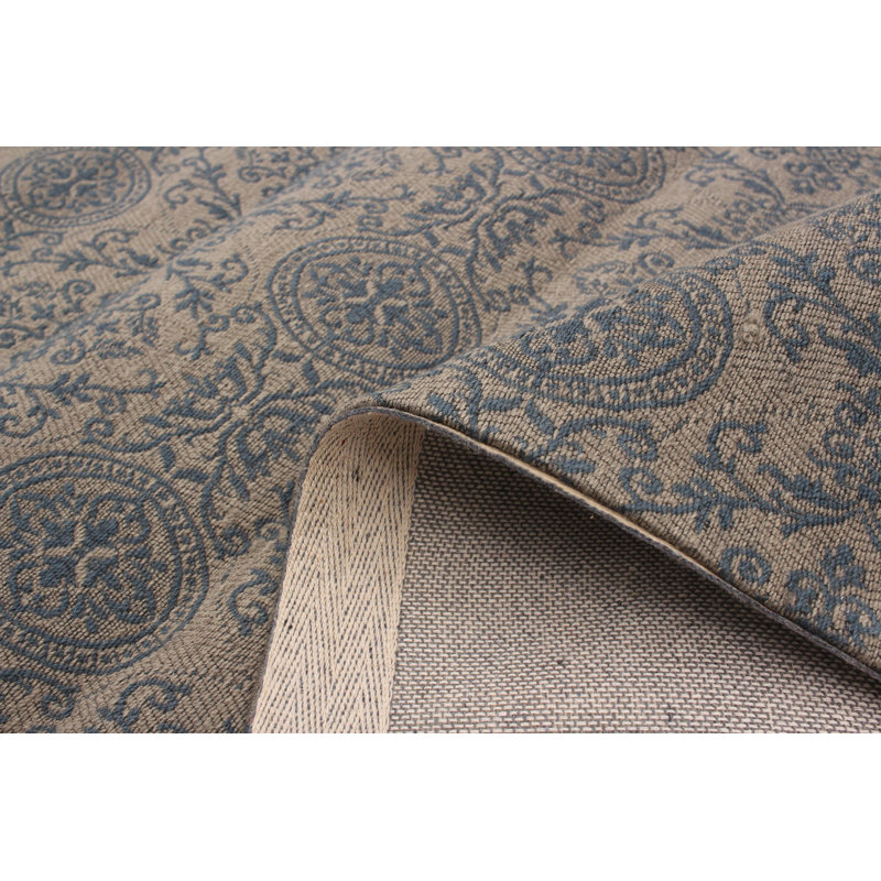 Robinne Chenille Geometric Indoor Rug