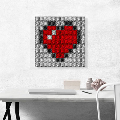 «Red Love Heart Jewel Pixel», impression sur toile tendue