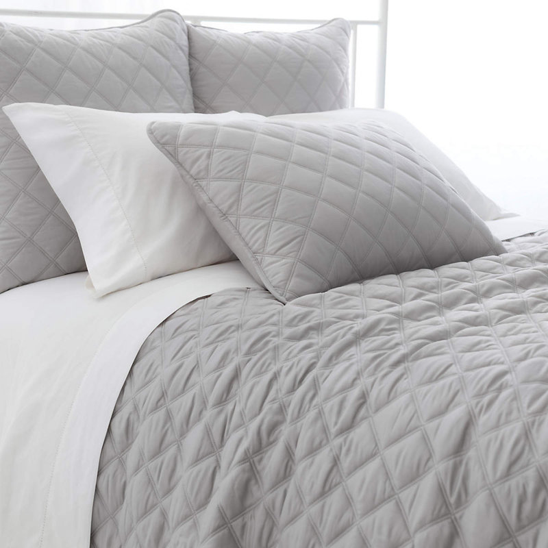 Quilted Silken Solid Coverlet, Full/Queen Coverlet, Gray