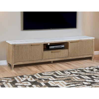 1pièce façade en bois cannelé de luxe moderne et élégant avec plateau en faux marbre blanc et accents de couleur laiton avec pieds fuselés