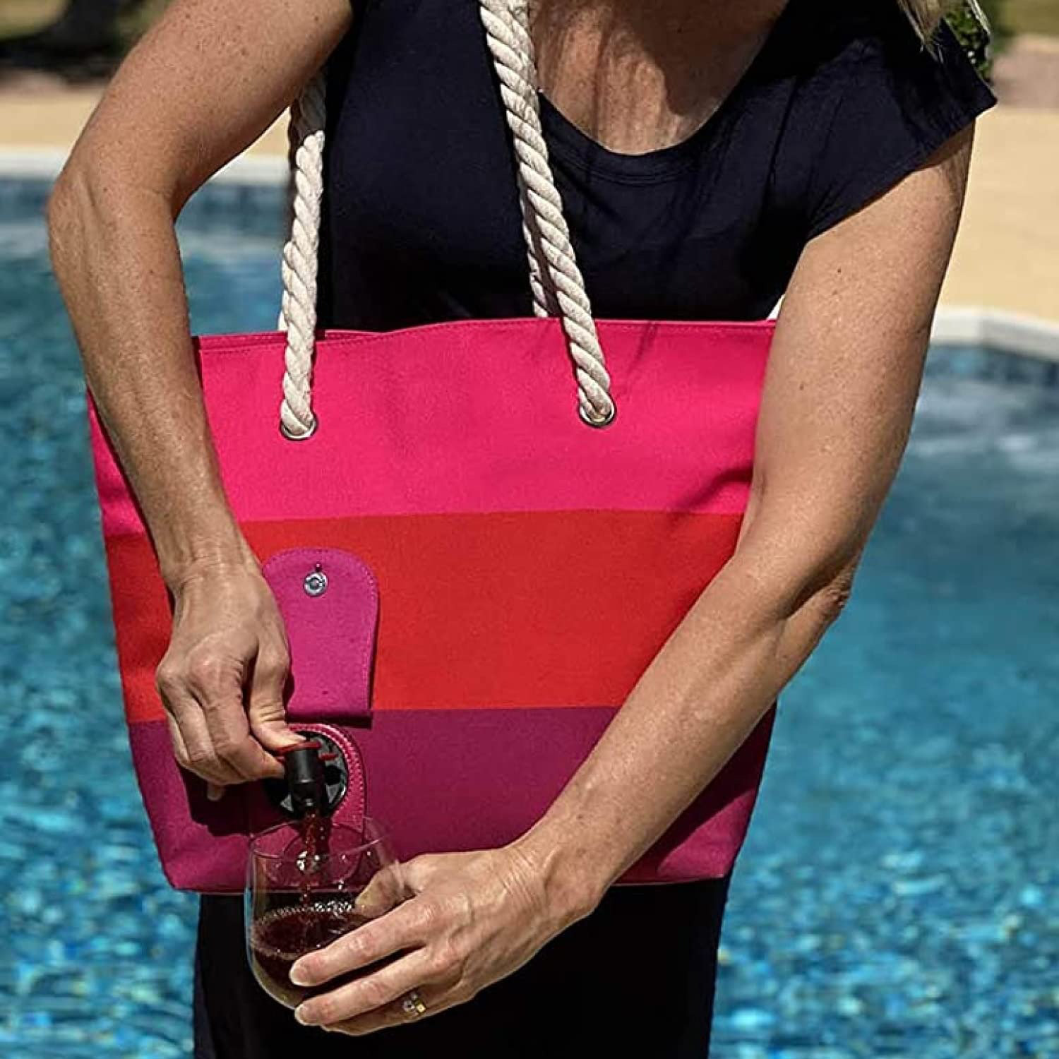 https://assets.wfcdn.com/im/88046006/compr-r85/2315/231542063/picnic-tote-bag.jpg