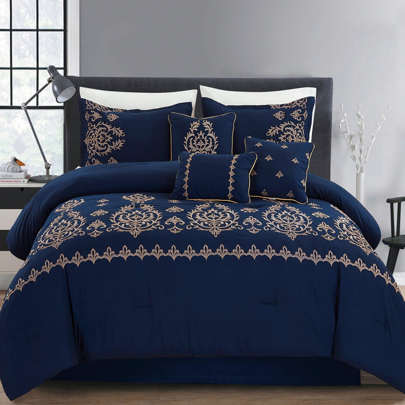 Polyester Floral Comforter, King Comforter 