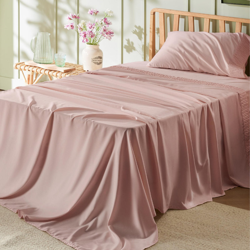 Bedsure Polyester Microfiber Sheet Set Hotel Luxury Sheets, Easy Care Cooling Bed Sheet Set 84GSM(65" x 99")GentleSoft™️
