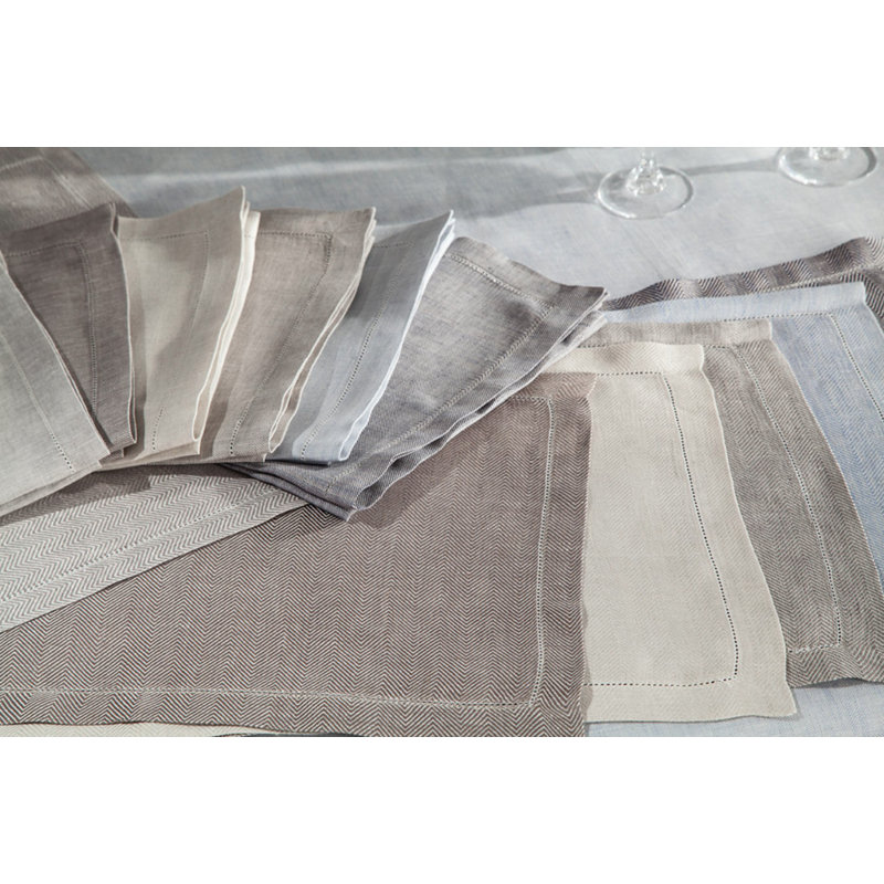 Zebra Solid Dinner Napkin, Solid Antique Cream