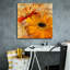 «Golden Gerbera 2» par Art Licensing Studio, art mural sur toile-2058376757