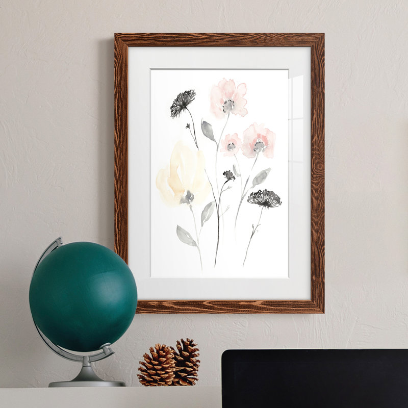 Blush & Black Wildflowers II encadré mat - prêt à accrocher, H 44 po x l 31 po x P 1 po, Érable encadré