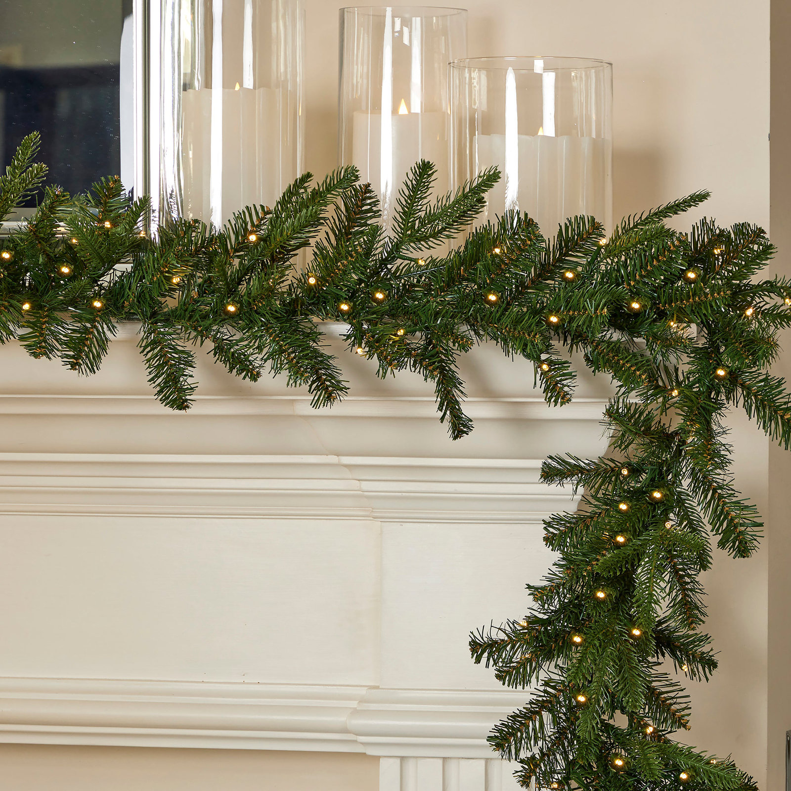 Dakota Pine 6ft Artificial Christmas Garland, Pre-lit  50  Dual LEDs Lights w/ 9 Functions (Battery-Operated)