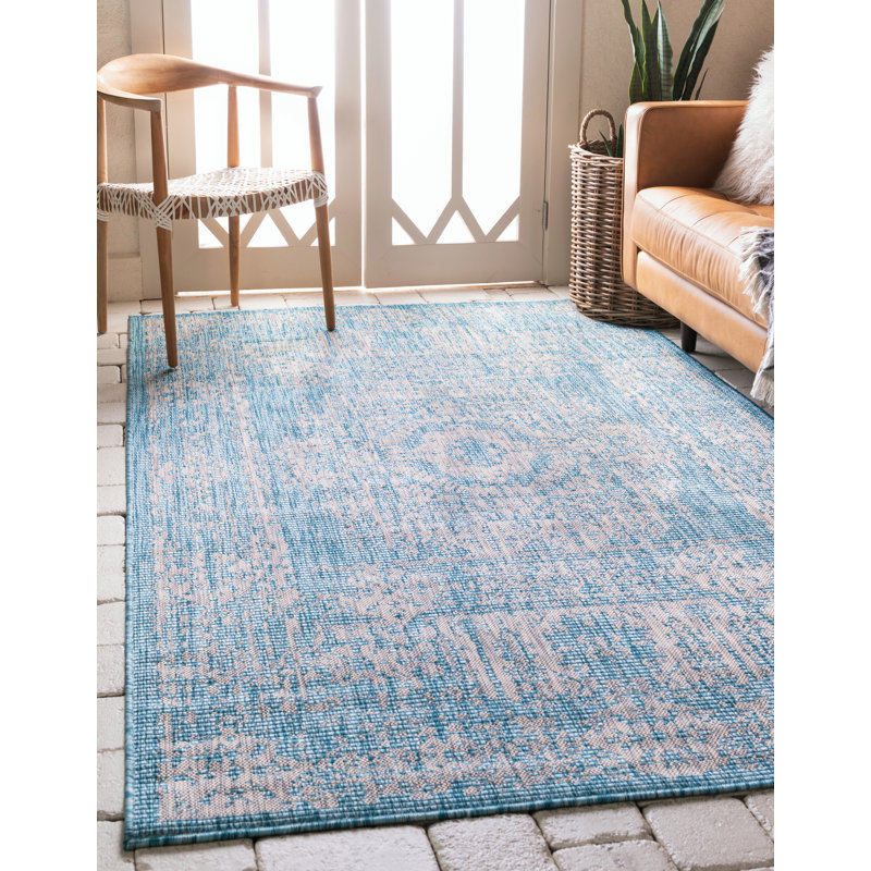 Loughlin Oriental Indoor / Outdoor Rug, Rectangle 7'1" x 10'