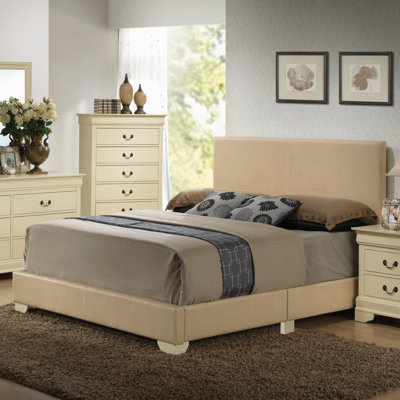 Charming Casual Full Bed In Beige