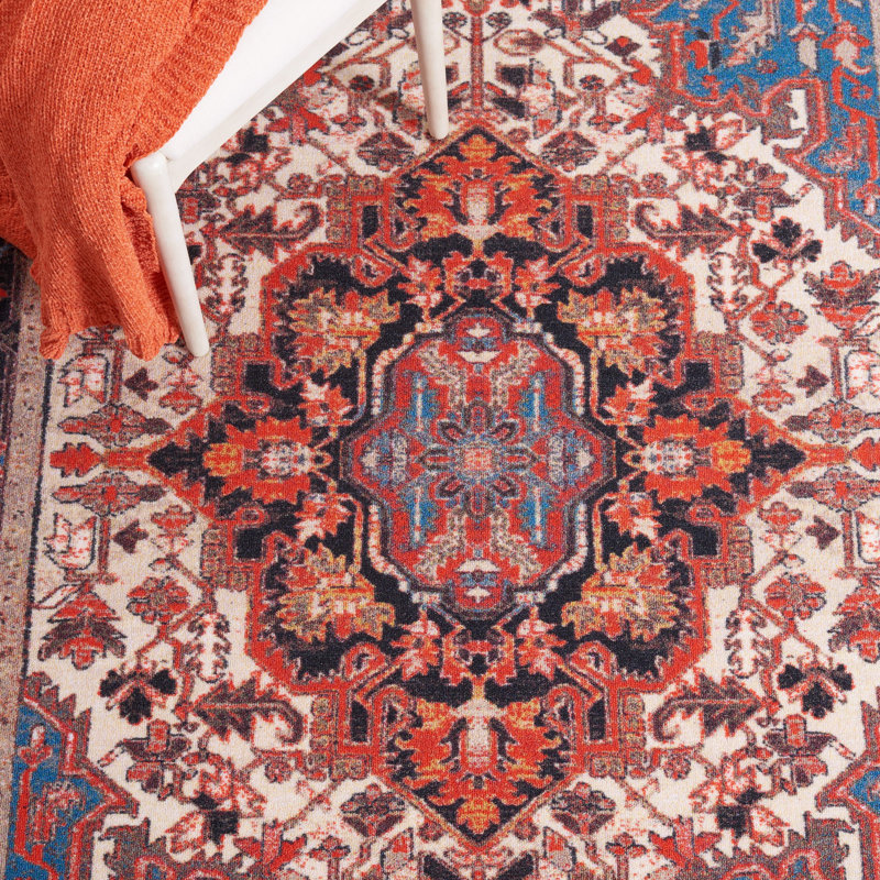 Tapis oriental ivoire / rouge Chesnut, Rond 6 pi 7 po